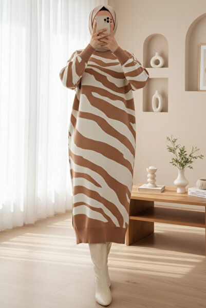 Modamorfo Πλεκτό φόρεμα με σκίσιμο σχέδιο