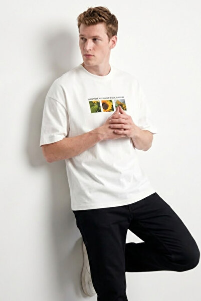 COMBİNE MİCHAİL Ανδρικό μπλουζάκι με φλοράλ στάμπα σε χρώμα εκρού, oversized