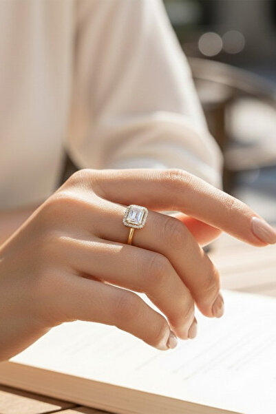 XUPING JEWELRY STİL İNCİSİ/XUPING JEWELRY BAGET ORTASI ZİRKON YÜZÜK