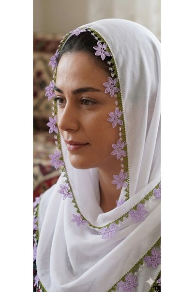 NUMİSTORE Needlepointed White Color Prayer Cloth