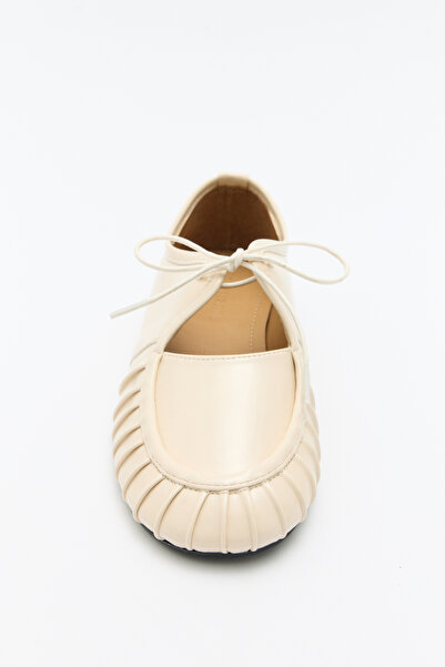 LUTVELIZADE Babet 2532 - Γυναικεία παπούτσια μπαλέτου με κορδόνια και λεπτομέ...