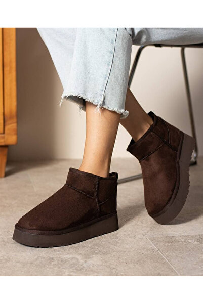 Sista Shoes Γυναικείες μπότες Mini σε κρεμ σουέντ, με φουντωτή επένδυση και χ...