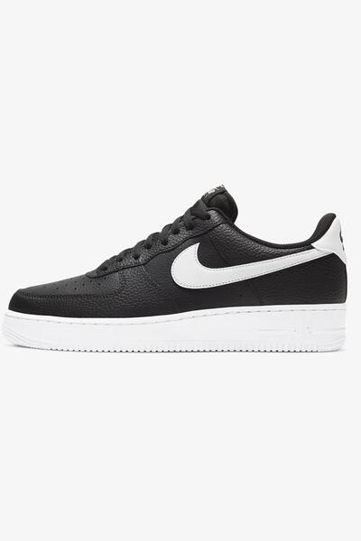 Nike حذاء اير فورس 1 للنساء CT2302-002