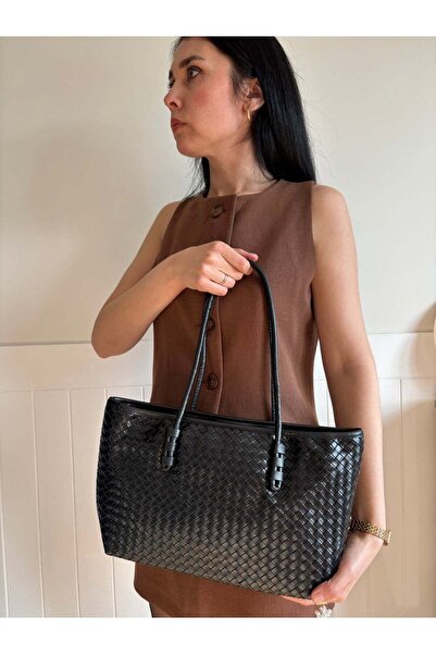 Women's Snowdrop Model Knit Detailed Hand and Shoulder Bag