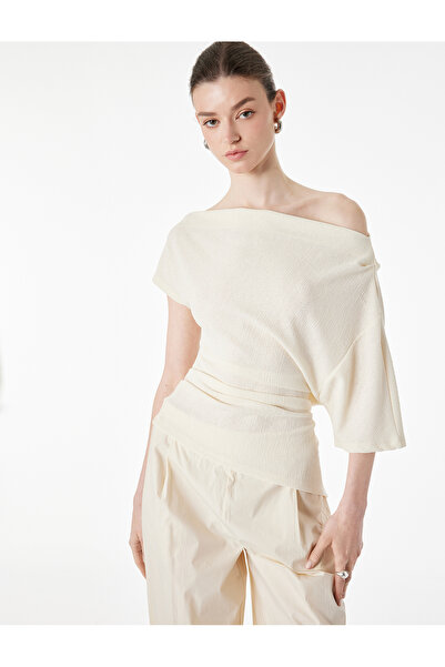 Koton Κρεπ ύφασμα Slim Fit Ασύμμετρο γιακά με ανοιχτούς ώμους και κοντομάνικη...