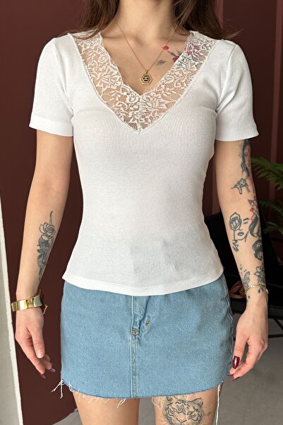 Chicup Aura Γυναικεία δαντελωτή πλεκτή μπλούζα με λαιμόκοψη V και ραβδώσεις