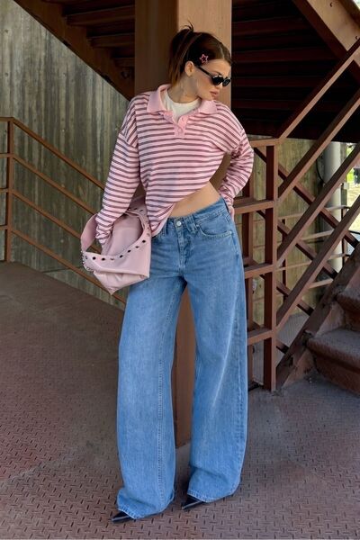 bases. Μπλε τζιν με χαμηλή μέση και φαρδιά μπατζάκια