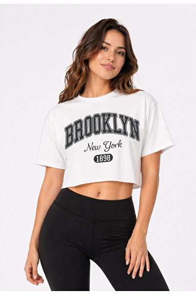 Lizbon Style Γυναικείο λευκό μπλουζάκι με στάμπα Brooklyn, Oversize, άνετη εφ...