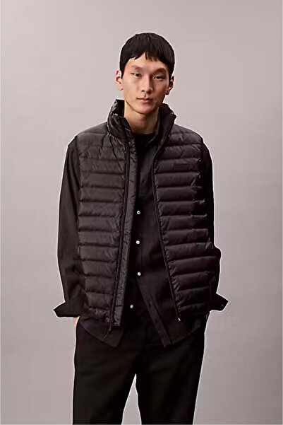 Calvin Klein Ανδρικό καπιτονέ φανελάκι με κανονική εφαρμογή - Μαύρο