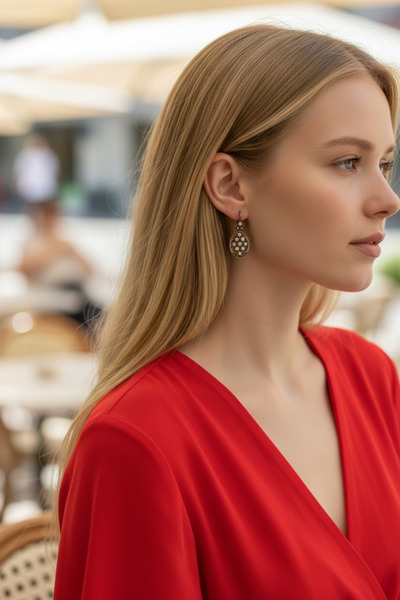 FUYA JEWELLERY Taşlı Oval Küpe