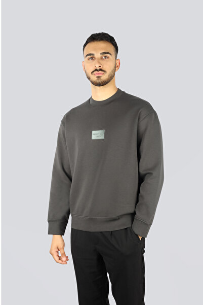 Emporio Armani سويت شيرت رجالي بقلنسوة وشعار النسر المنقوش وسحاب أمامي، مقاس ...