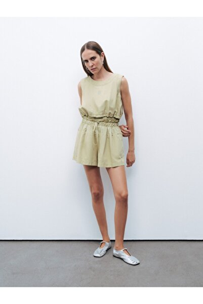 Nocturne Γυναικείο κοντό πράσινο σορτς κανονικής εφαρμογής με ελαστική μέση κ...