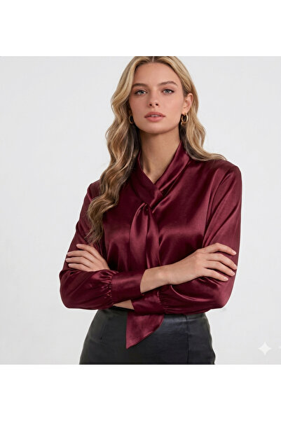 By Kul Design Γυναικεία Μπλούζα με Λεπτομέρεια από Σατέν Σάλι