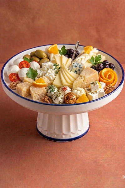 evcime El Yapımı Ayaklı Seramik Sunum Tabağı & Pasta Standı-Mavi Renkli Balık Desenli-20 cm-Mavi Beyaz