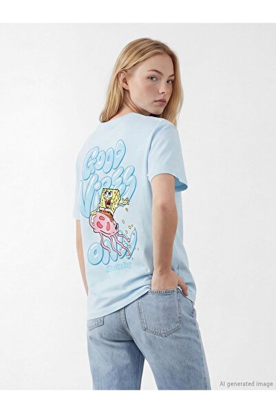 LC Waikiki Γυναικείο μπλουζάκι XSIDE με λαιμόκοψη και στάμπα Μπομπ Σφουγγαράκης