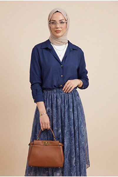 Modamorfo Κοντό πουκάμισο Badyli με μακρύ πίσω μέρος και κολιέ - μπλε ναυτικό