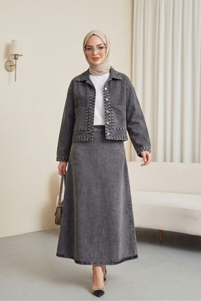 Modamorfo Κοστούμι τζιν με λεπτομέρεια κεντήματος, διπλές τσέπες, κουμπιά μπρ...