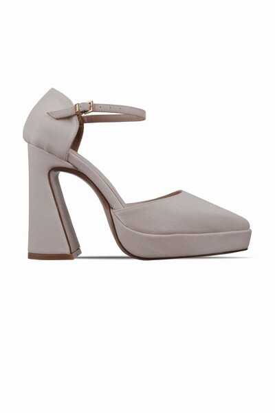 Lal Shoes & Bags Γυναικεία παπούτσια Nathan με μυτερή μύτη, λουράκι στον αστρ...