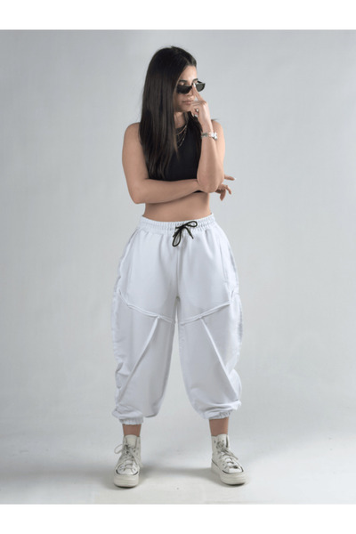 COCOPELLI Pantaloni jogger albi de damă cu detaliu cusut COC3149