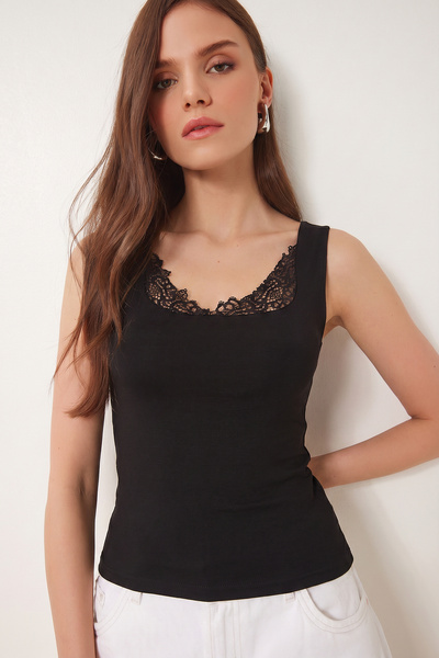 Lovelyİstanbul Μπλούζα Modal με χοντρές τιράντες και διακοσμητικά κορδόνια LM...