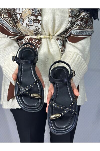 KAYGISIZ AYAKKABI Γυναικεία χρυσά δαχτυλίδια με λεπτομέρειες και καθημερινά σ...