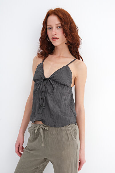 Addax Μπλούζα με κουμπιά και ρυθμιζόμενο λουράκι A18086