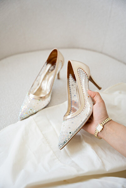 LAMİNTA Γυναικεία χρυσά παπούτσια με τακούνι Miego με λεπτομέρεια από πέτρα κ...