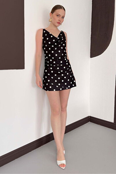 Caddebostan Moda Μίνι φόρεμα με πουά σχέδιο, λουράκια από κορδόνια και λαιμόκ...