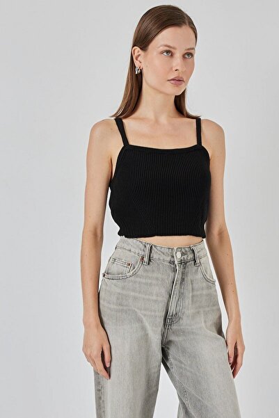 Modamorfo Γυναικεία Crop Top μπλούζα με λουράκι 15934 - Μαύρη