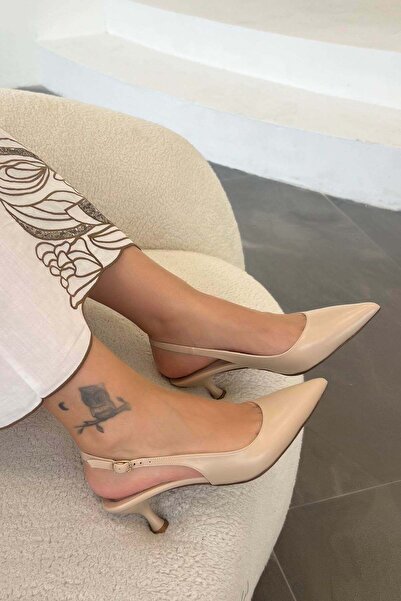 Parponi Lola Δερμάτινα παπούτσια με ανοιχτή πλάτη και αγκράφα, με τακούνι, μπεζ