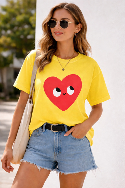 ArtYus Χαριτωμένο μπλουζάκι Unisex Oversize με στάμπα καρδιάς και μάτι – Βαμβ...