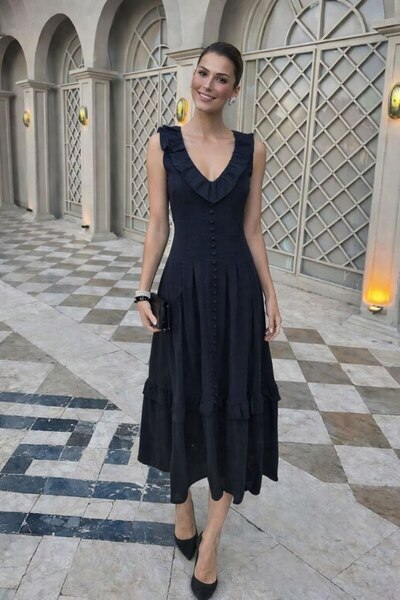 LOKADI Φόρεμα μάξι από μείγμα λινών με βολάν στο γιακά και λεπτομέρεια με κου...