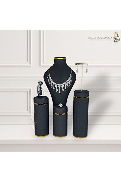 Generic طقم بتصميم قطرة أنيق