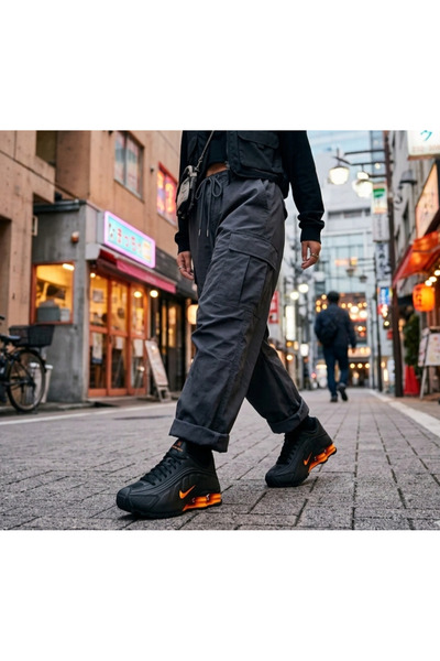 Nike Shox R4 Μαύρα Αθλητικά Παπούτσια SpormooN