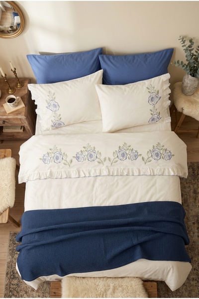 İK TEKSTİL Rosalin 100% Cotton Embroidered Blue Rose Detailed and Ruffled 7 Piece Duvet Cover Set |   Premium Set