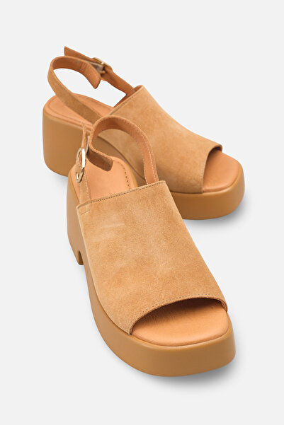 Solo Bag Γυναικεία καφέ σουέντ γνήσια δερμάτινα πέδιλα με λεπτομέρεια και τακ...