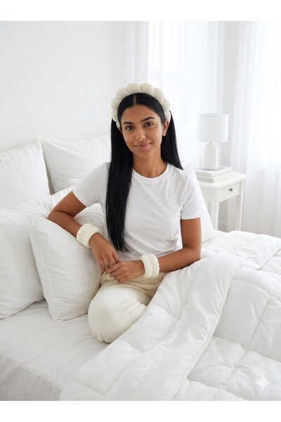 diclecollection Κρεμ γυναικείο σετ πετσετών από ύφασμα Bombeli Spa για μακιγι...