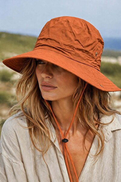 Külah SunForm™ Geniş Siper Güneş Şapkası — Unisex