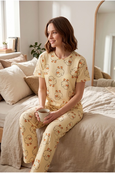 MORRO Γυναικείο σετ πιτζάμες με κοντό μανίκι, με σχέδιο κίτρινης πάπιας, από ...