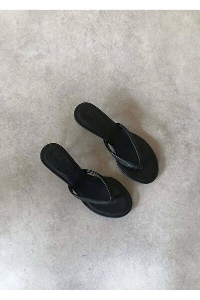 trendyhit Veno Siyah Mat Parmak Arası 4cm Topuklu Kadın Terlik