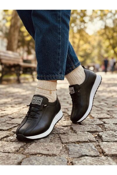 Passeri Shoes حذاء نسائي رياضي كاجوال بنعل أبيض وأسود