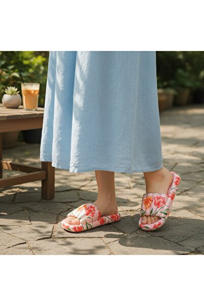 OEM Γυναικεία χαρούμενη παντόφλα με σχέδια, με σόλα πλατφόρμας, από υλικό EVA...