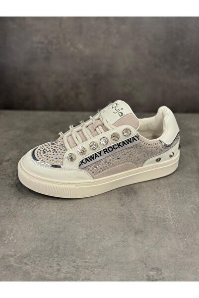 Guja ΠΕΔΙΛΑ ΚΑΖΟΥΑΛ ΜΕ ΠΕΤΡΙΝΕΣ ΛΕΠΤΟΜΕΡΕΙΕΣ