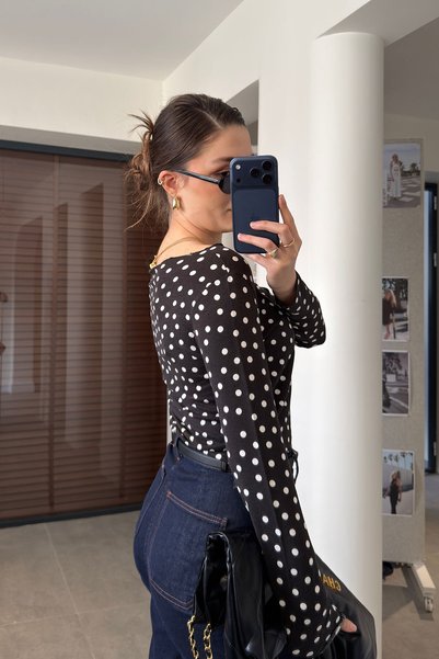 MAGARDE New Season Polka Dot Blouse with Stitching Detail - Black