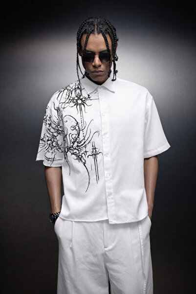 Slatra Men's Ecru Asymmetrical Cut Short Sleeve Box Fit Shirt