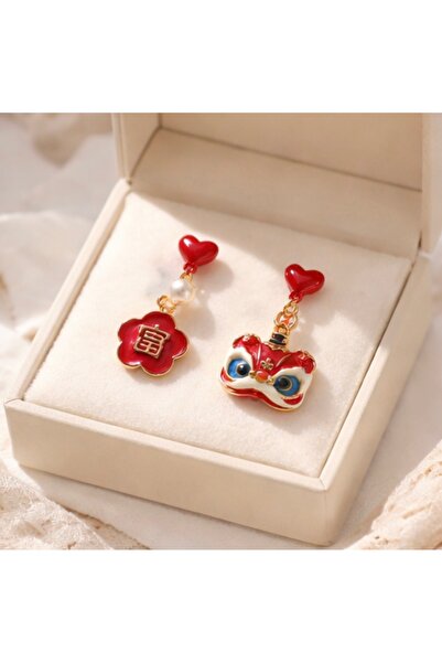 HOSBUTIK Design Red Asymmetric Earrings 2 cm