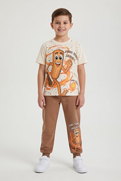 Cansın Mini Καφέ μπλουζάκι με στάμπα και λαιμόκοψη ποδηλάτου, με ελαστική μέσ...