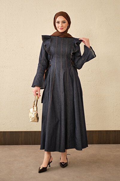 LOCCO Γυναικείο τζιν φόρεμα με λεπτομέρεια ραφής στους ώμους και δέσιμο στη μ...