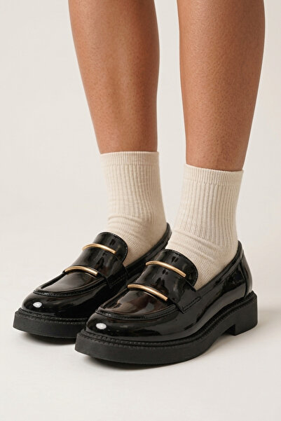 GRADA Μαύρα λουστρίνια γνήσια δερμάτινα γυναικεία παπούτσια loafer με αγκράφα...