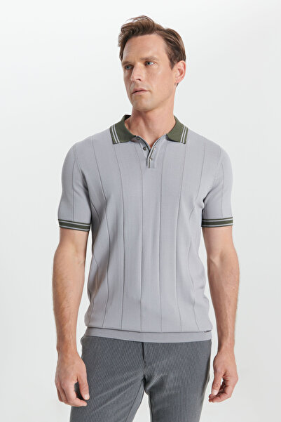 ALTINYILDIZ CLASSICS تي شيرت رجالي من قماش الجاكار ذو قصة عادية باللون الرماد...